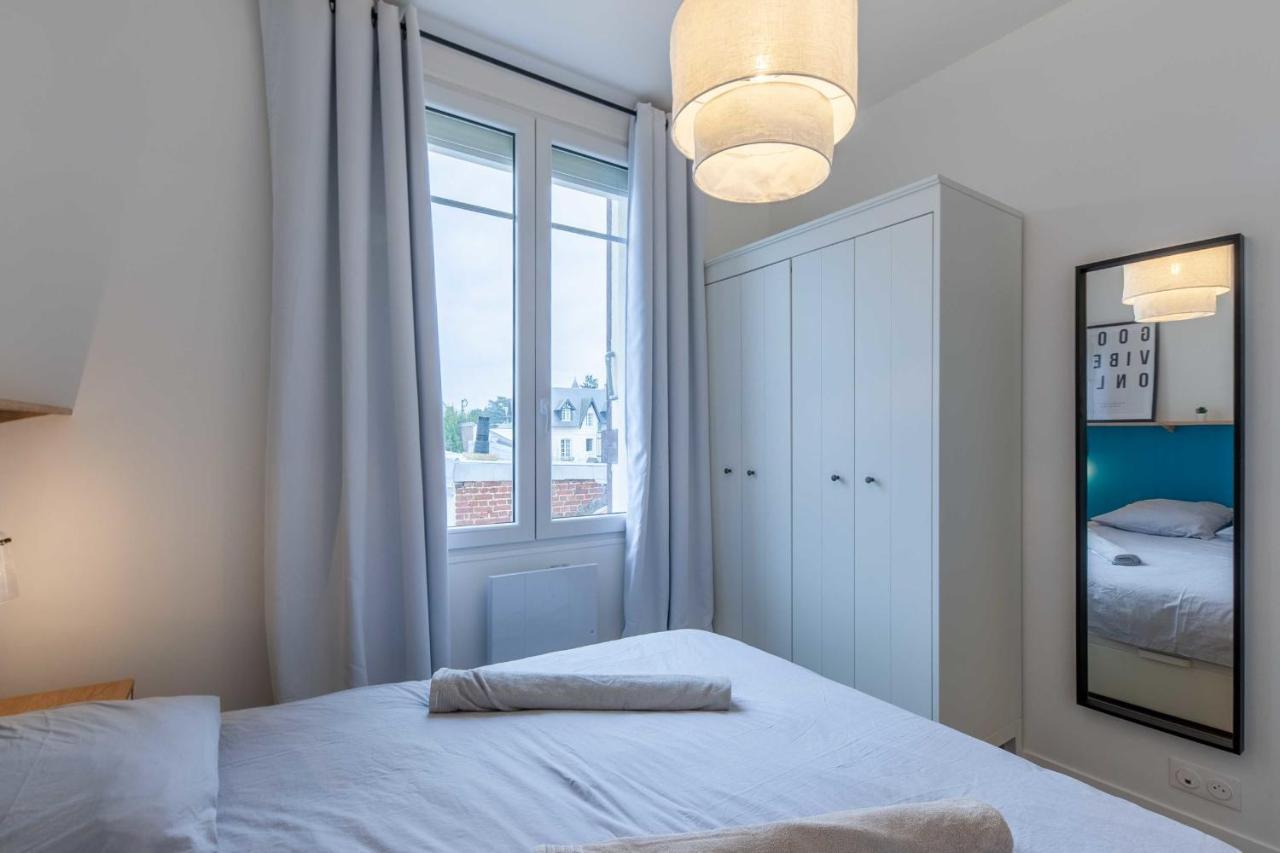 2-Bedroom Apartment With Balcony Near Hippodrome Deauville Exteriör bild
