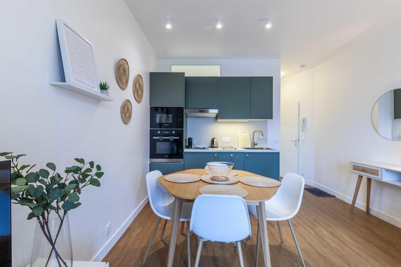 2-Bedroom Apartment With Balcony Near Hippodrome Deauville Exteriör bild